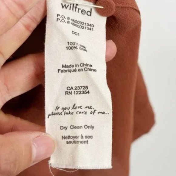 Aritzia Wilfred Silk Sheer Button Front Blouse XSmall XS Long Sleeve Orange Rust - Picture 6 of 6